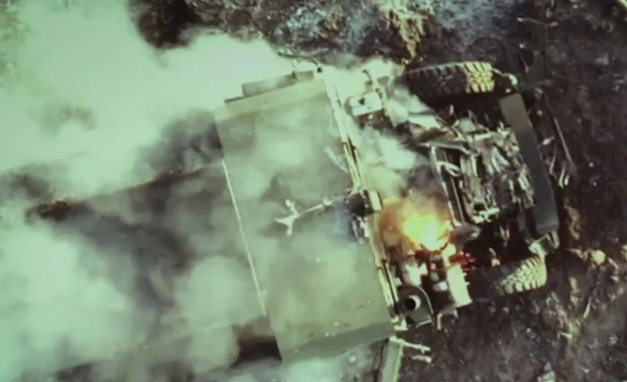 глиняная посуда крынки древней руси. крынки из глины. крынки бахмут. кувшин глиняный старинный. крынка ангоб.